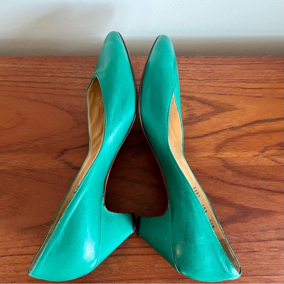 Vintage Casadei Green Kitten Heels - Picture 6 of 6